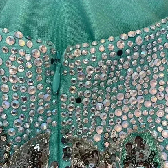 Prom dress - Picture 11 of 14